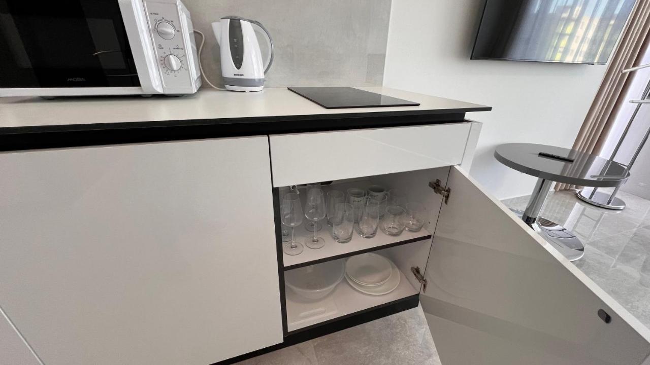 Air Conditioned 1 Room Apartment Vienna Gate, 2 Bratislava Ngoại thất bức ảnh